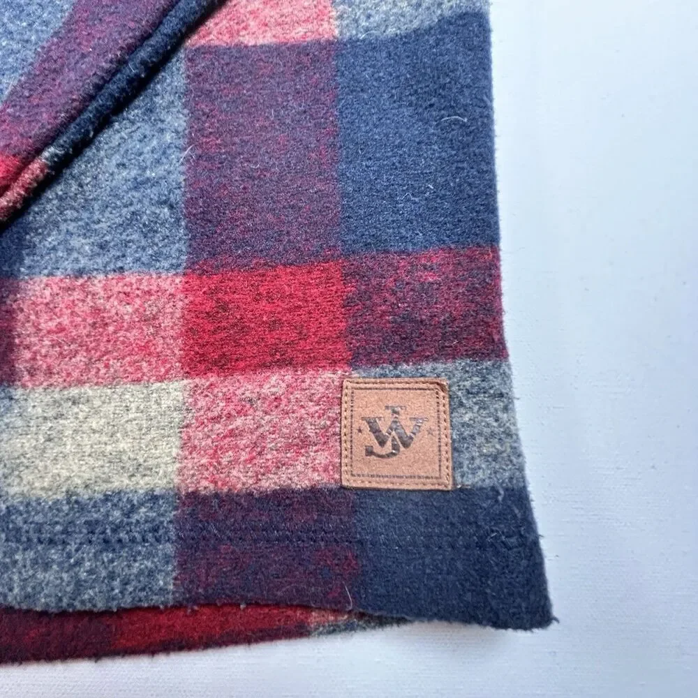 John Wayne Stock & Supply 1/4 Zip Fleece Pullover Jacket Mens L Plaid Western